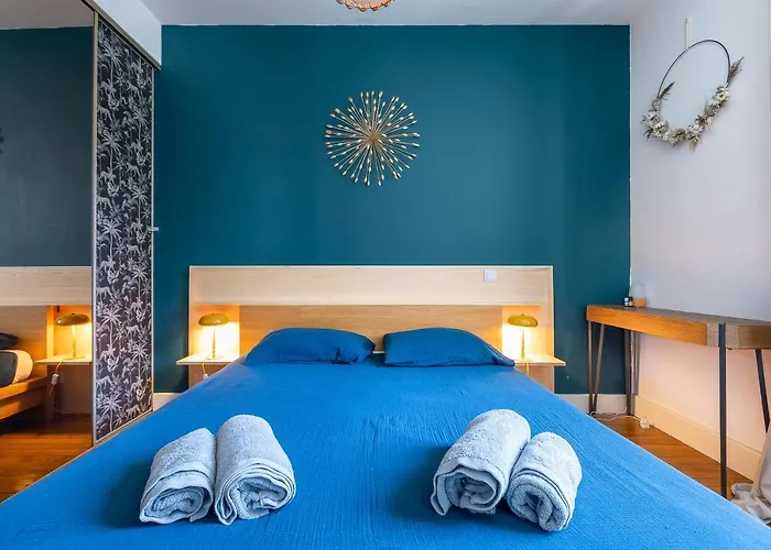 Apt 2-4 pers, charme de l\'ancien, calme, vélos, Annecy centre